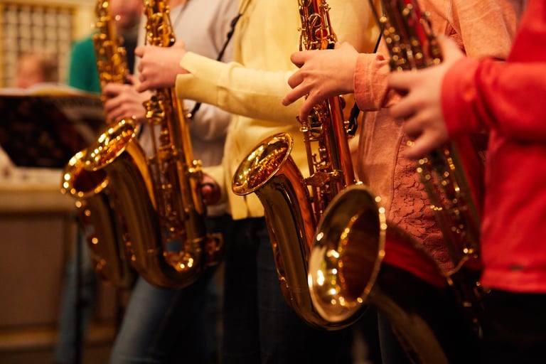 saxophones